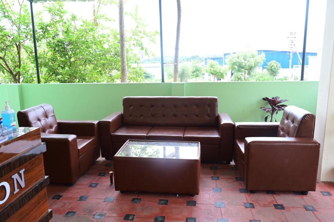 Hotel Stay Shine Mysore Exterior photo